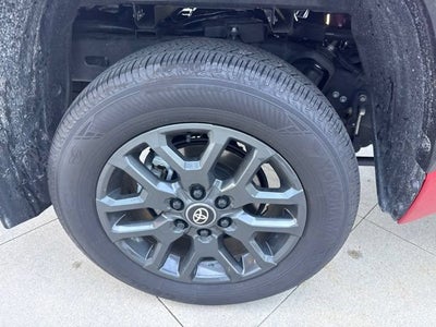 2025 Toyota Tundra Platinum CrewMax 5.5' Bed