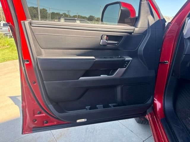 2025 Toyota Tundra Platinum CrewMax 5.5' Bed