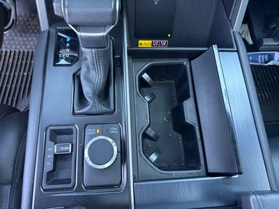2025 Toyota Tundra Platinum CrewMax 5.5' Bed