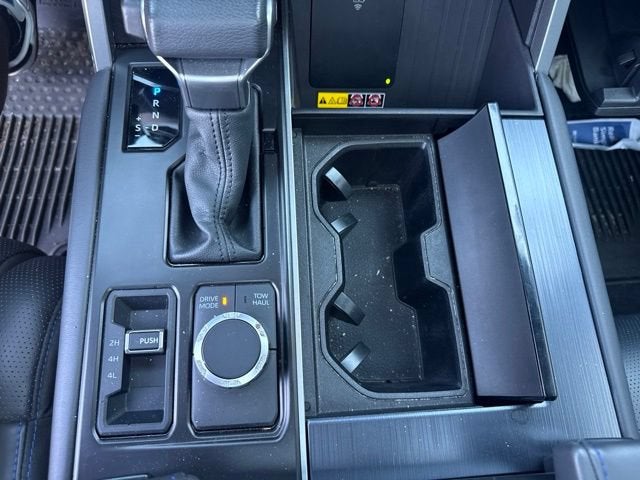 2025 Toyota Tundra Platinum CrewMax 5.5' Bed