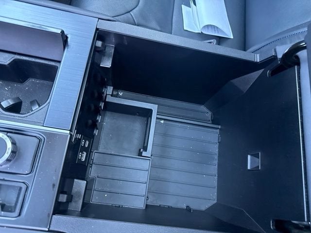 2025 Toyota Tundra Platinum CrewMax 5.5' Bed