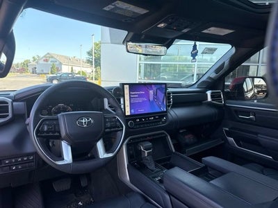 2025 Toyota Tundra Platinum CrewMax 5.5' Bed