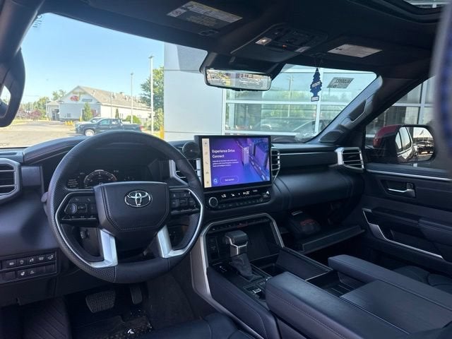 2025 Toyota Tundra Platinum CrewMax 5.5' Bed