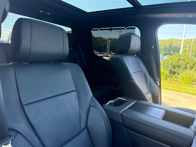 2025 Toyota Tundra Platinum CrewMax 5.5' Bed