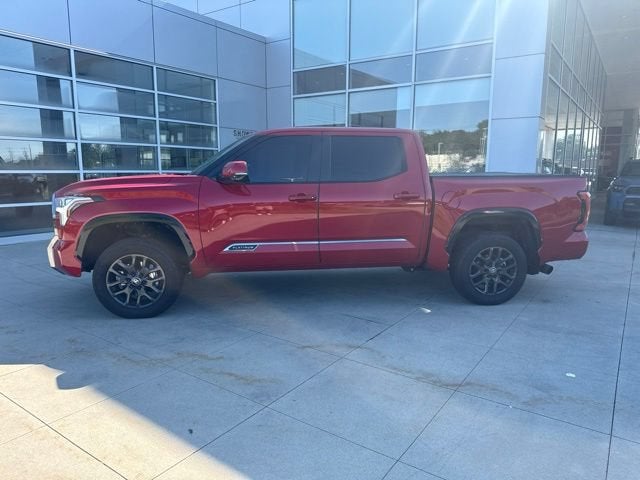 2025 Toyota Tundra Platinum CrewMax 5.5' Bed