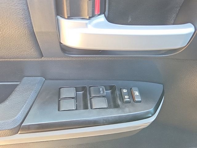 2018 Toyota Tundra SR5 Double Cab 6.5' Bed 5.7L