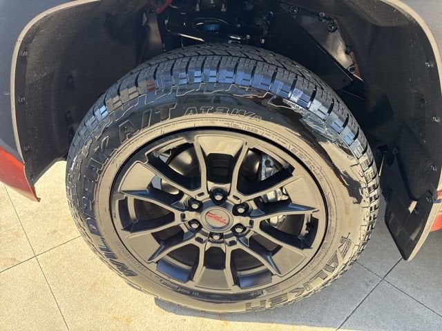 2025 Toyota Tundra Limited CrewMax 5.5' Bed
