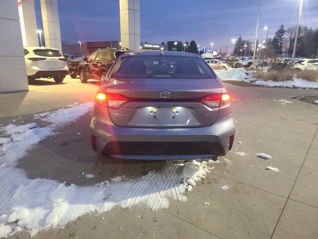 2022 Toyota Corolla LE CVT