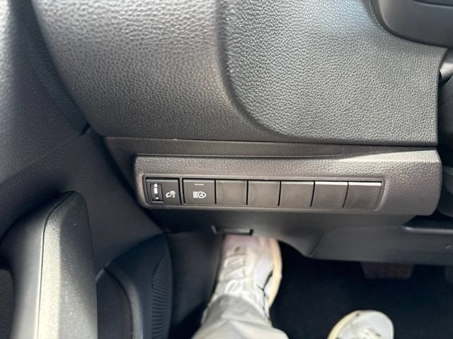 2026 Toyota Corolla SE CVT