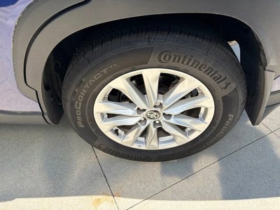 2024 Toyota Corolla Cross LE 4WD