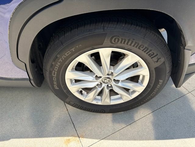 2024 Toyota Corolla Cross LE 4WD