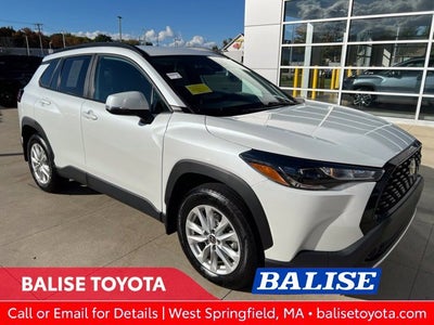2022 Toyota Corolla Cross LE 4WD