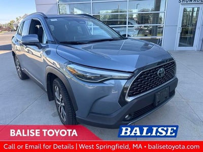 2024 Toyota Corolla Cross XLE 4WD