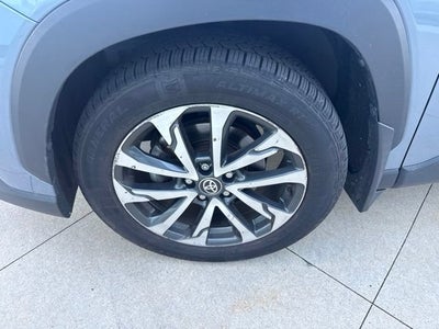 2024 Toyota Corolla Cross XLE 4WD