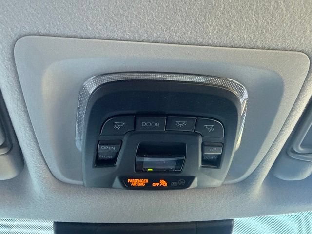 2024 Toyota Corolla Cross XLE 4WD