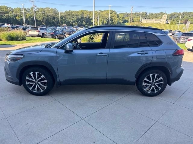 2024 Toyota Corolla Cross XLE 4WD
