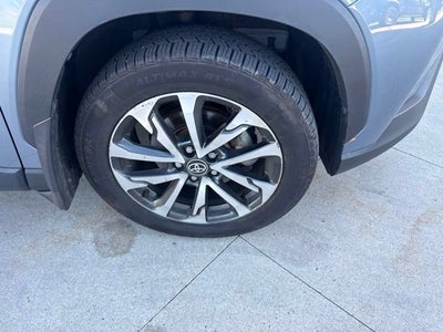 2024 Toyota Corolla Cross XLE 4WD