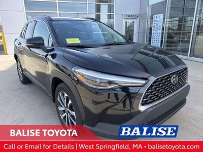 2025 Toyota Corolla Cross XLE 2WD