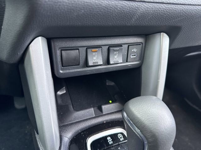 2025 Toyota Corolla Cross XLE 2WD