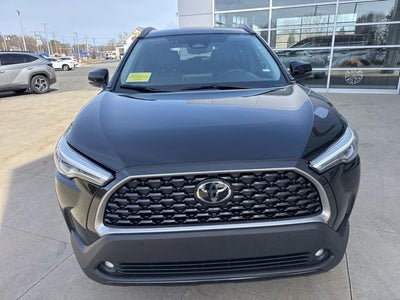 2025 Toyota Corolla Cross XLE 2WD