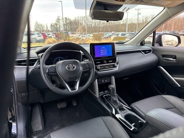 2025 Toyota Corolla Cross XLE 2WD