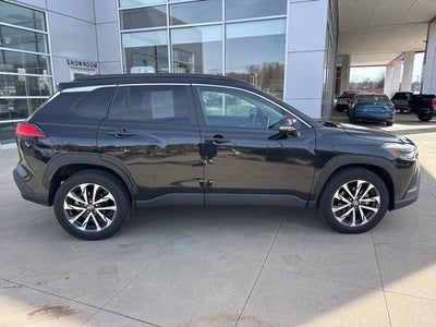 2025 Toyota Corolla Cross XLE 2WD