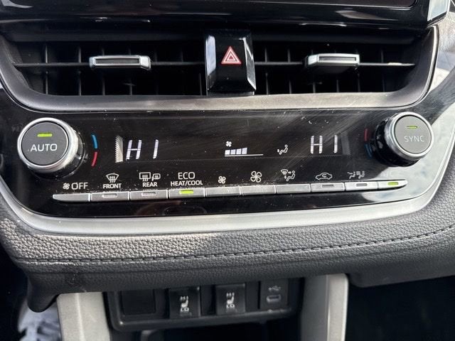 2025 Toyota Corolla Cross XLE 2WD