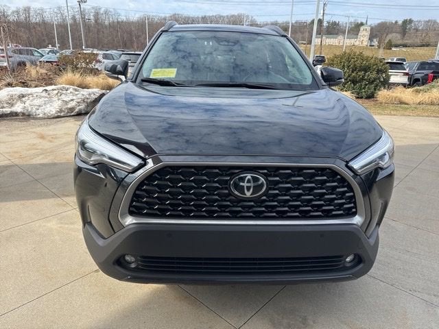 2025 Toyota Corolla Cross XLE 2WD