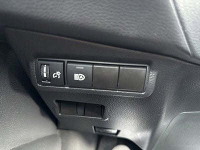 2025 Toyota Corolla Cross XLE 2WD