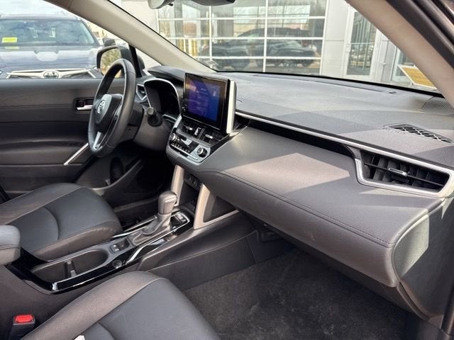 2025 Toyota Corolla Cross XLE 2WD
