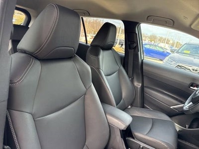 2025 Toyota Corolla Cross XLE 2WD