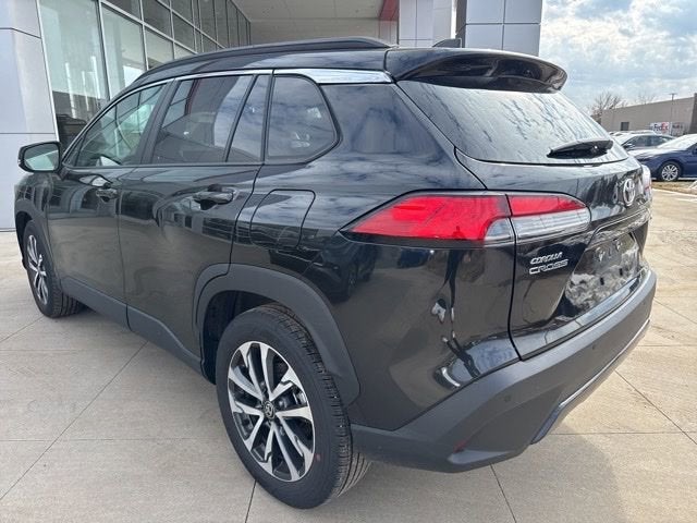 2025 Toyota Corolla Cross XLE 2WD