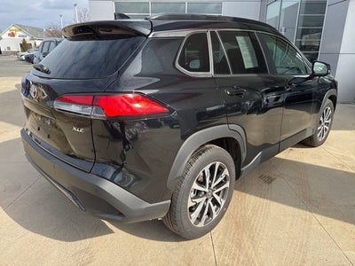 2025 Toyota Corolla Cross XLE 2WD