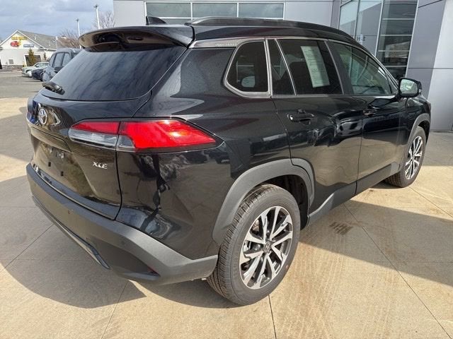 2025 Toyota Corolla Cross XLE 2WD