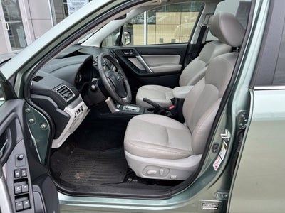 2016 Subaru Forester 4dr CVT 2.5i Limited PZEV