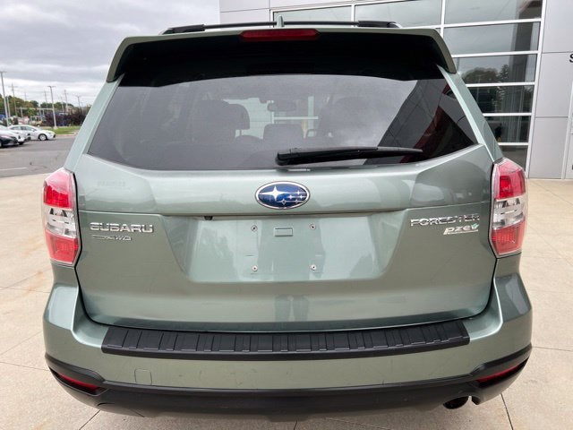 2016 Subaru Forester 4dr CVT 2.5i Limited PZEV