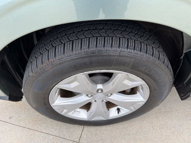 2016 Subaru Forester 4dr CVT 2.5i Limited PZEV