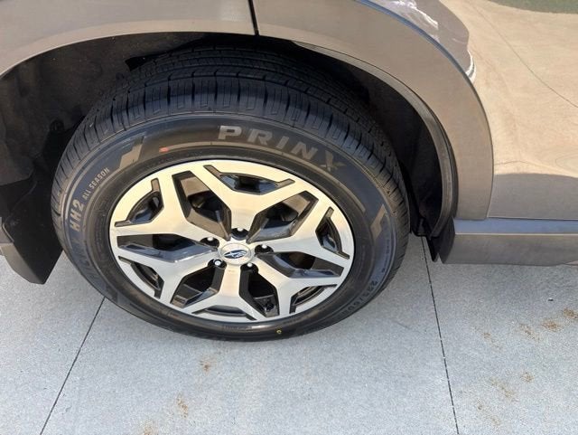 2024 Subaru Forester Premium AWD