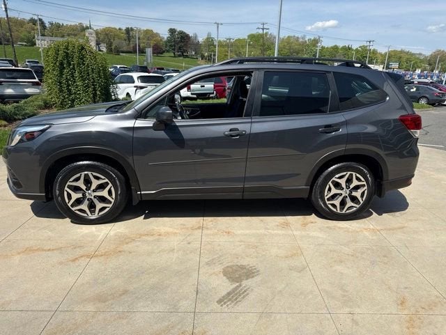 2024 Subaru Forester Premium AWD