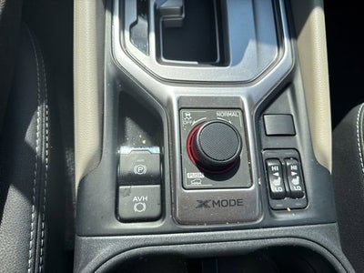 2023 Subaru Forester Premium CVT