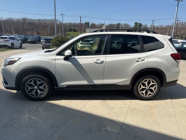 2023 Subaru Forester Premium CVT