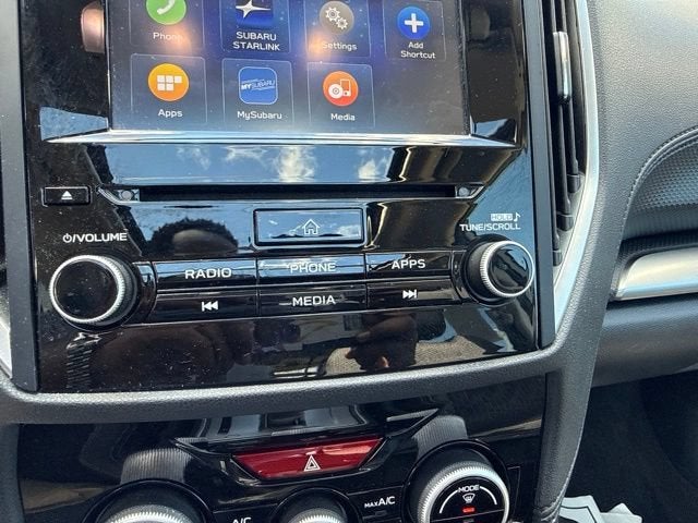 2022 Subaru Forester Premium CVT