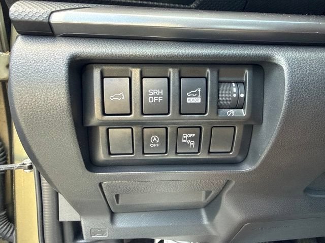 2022 Subaru Forester Premium CVT