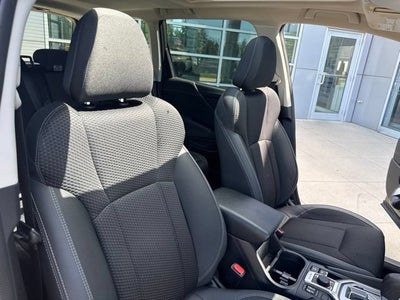 2022 Subaru Forester Premium CVT