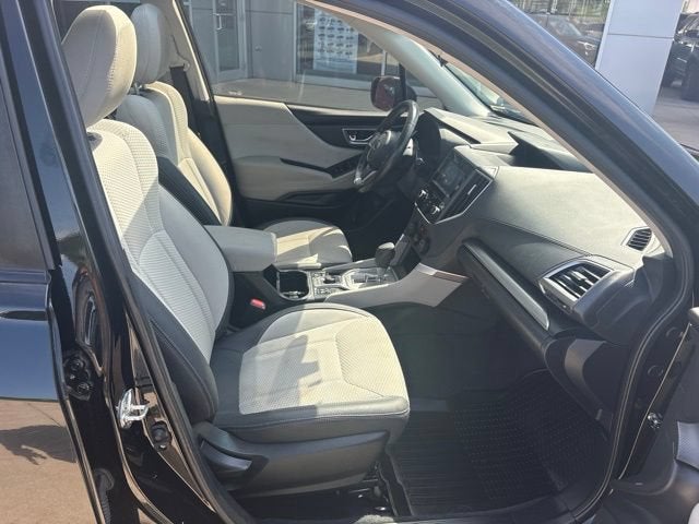 2021 Subaru Forester Premium CVT