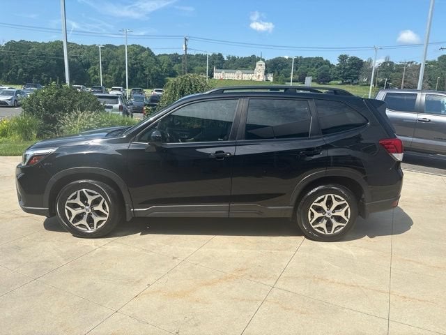 2021 Subaru Forester Premium CVT