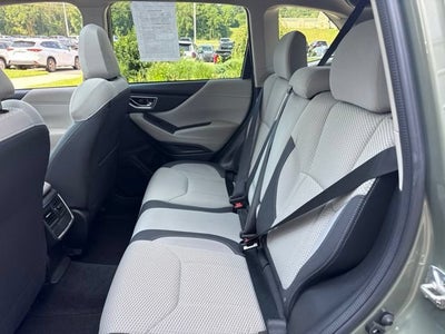 2021 Subaru Forester Premium CVT
