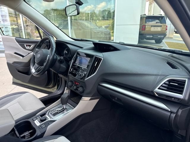 2021 Subaru Forester Premium CVT