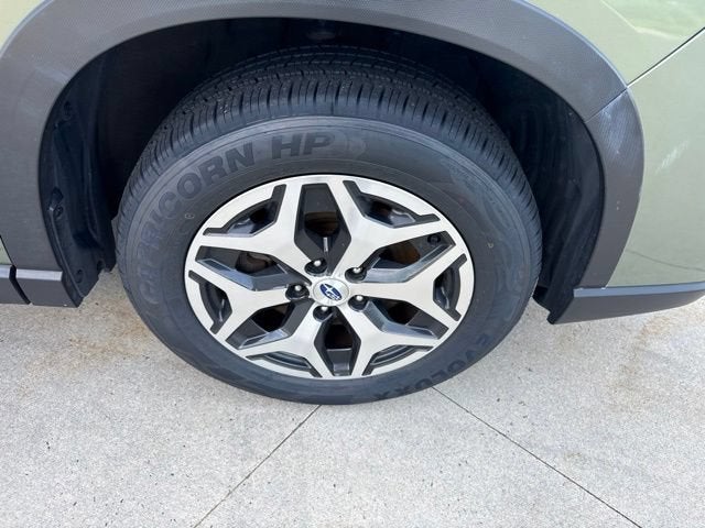 2021 Subaru Forester Premium CVT
