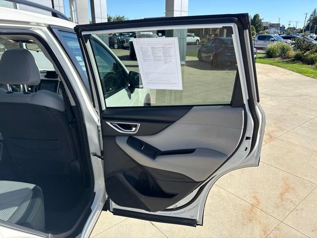 2020 Subaru Forester Premium CVT
